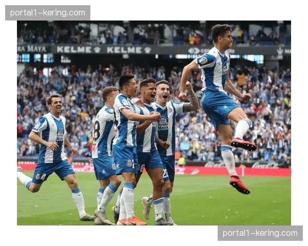 西班牙人定位球布置愈发成熟 成为稳定的得分突破口 西班牙人定位球布置愈发成熟 成为稳定的得分突破口